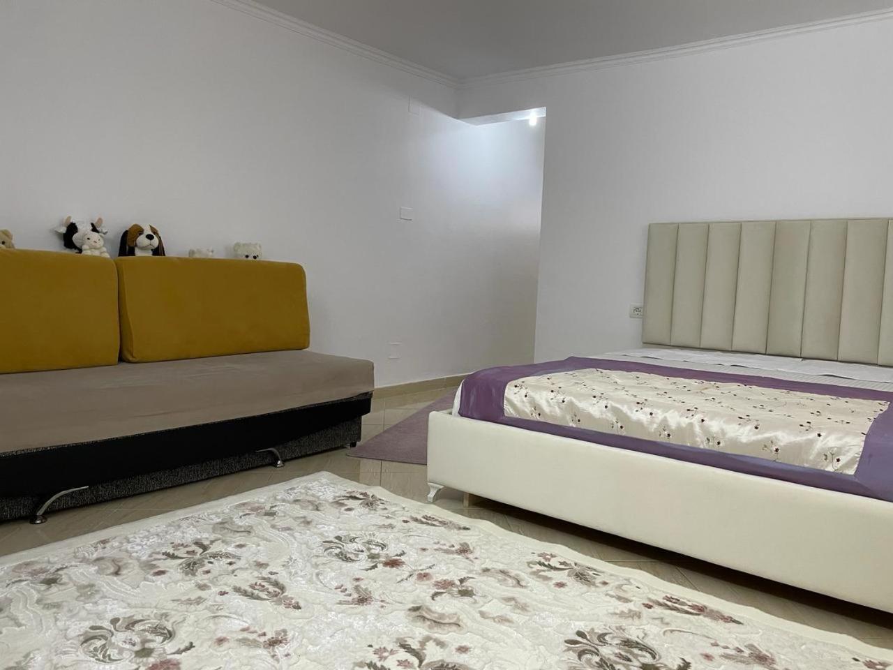 Guesthouse & Hospitality Berat Exterior photo
