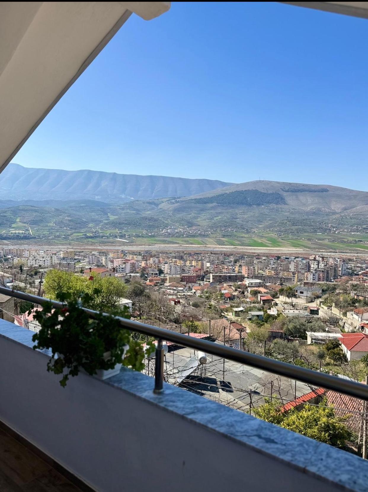 Guesthouse & Hospitality Berat Exterior photo
